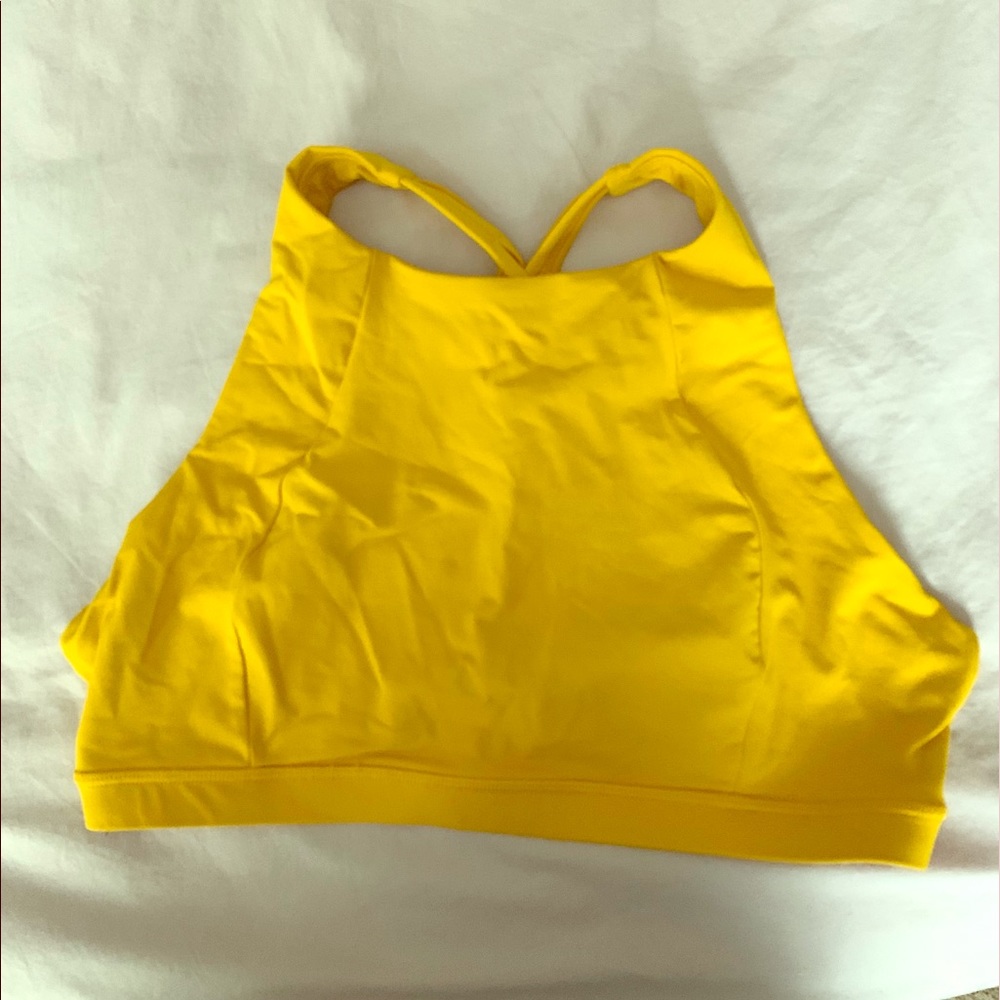 Lululemon crop top sports bra NEW, 12